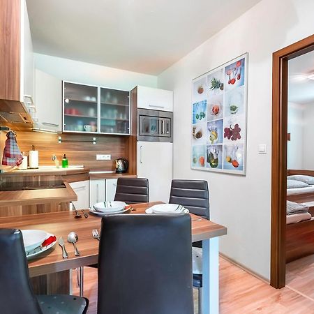 Apartment Emilka Tale-Wellness 5 Min-Balcony-Hiking-View Horna Lehota Ngoại thất bức ảnh