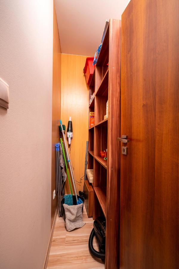 Apartment Emilka Tale-Wellness 5 Min-Balcony-Hiking-View Horna Lehota Ngoại thất bức ảnh