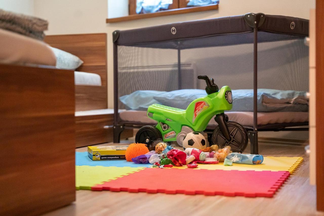 Apartment Emilka Tale-Wellness 5 Min-Balcony-Hiking-View Horna Lehota Ngoại thất bức ảnh